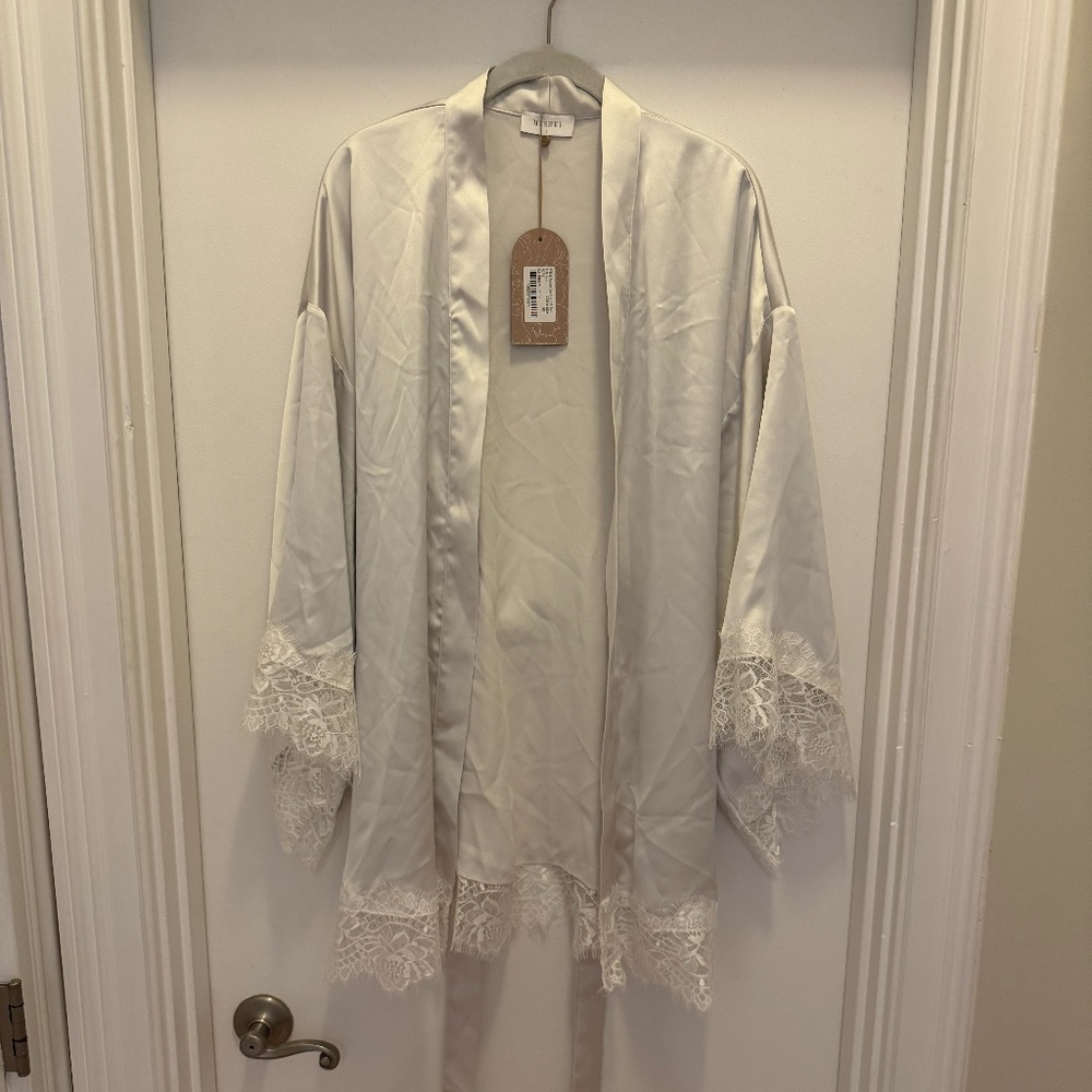 Meshki White satin robe